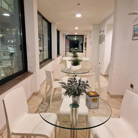 Hotel Caruso