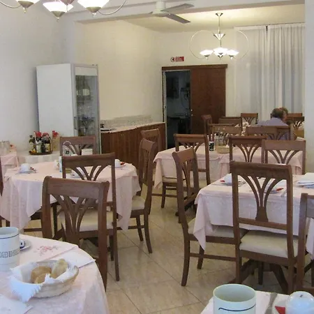 Caruso 3* Ρίμινι