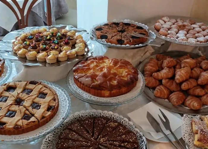 Caruso فندق ريميني