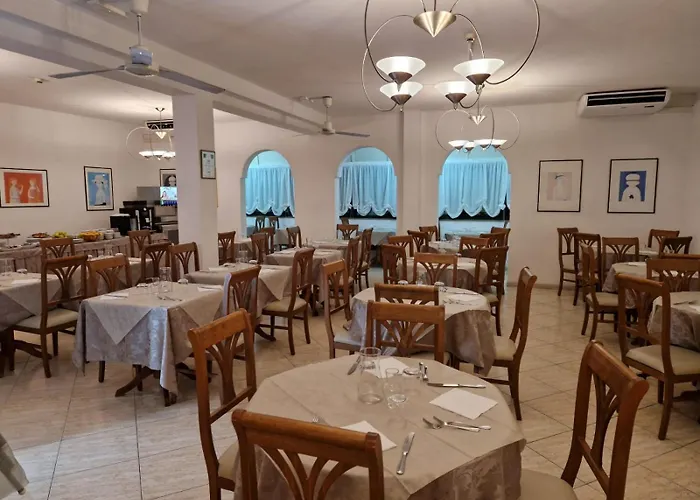 فندق Caruso